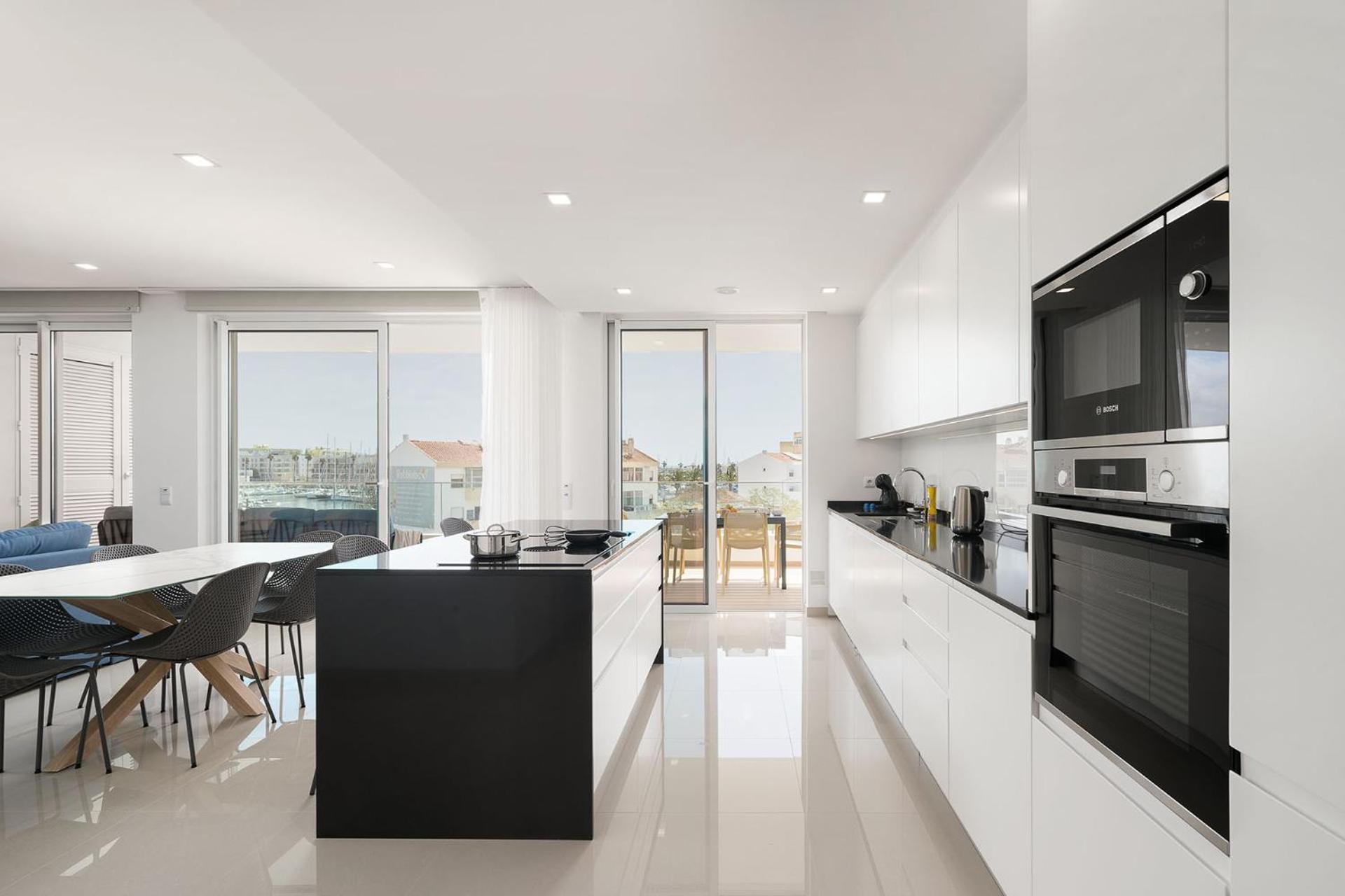 Marina View By Homing